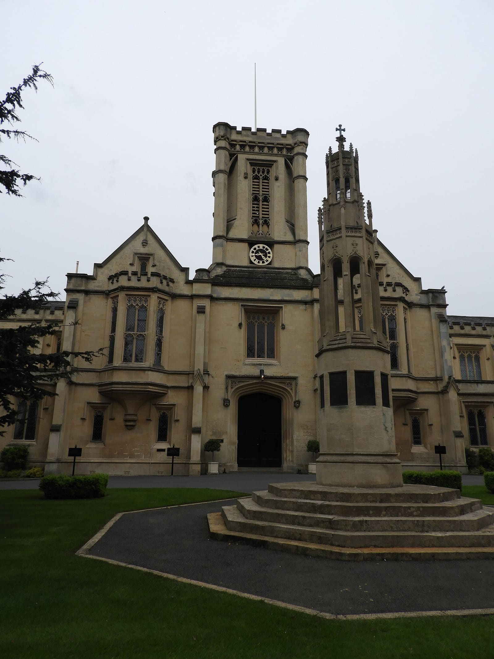 Cheltenham College — fotoğraf 1