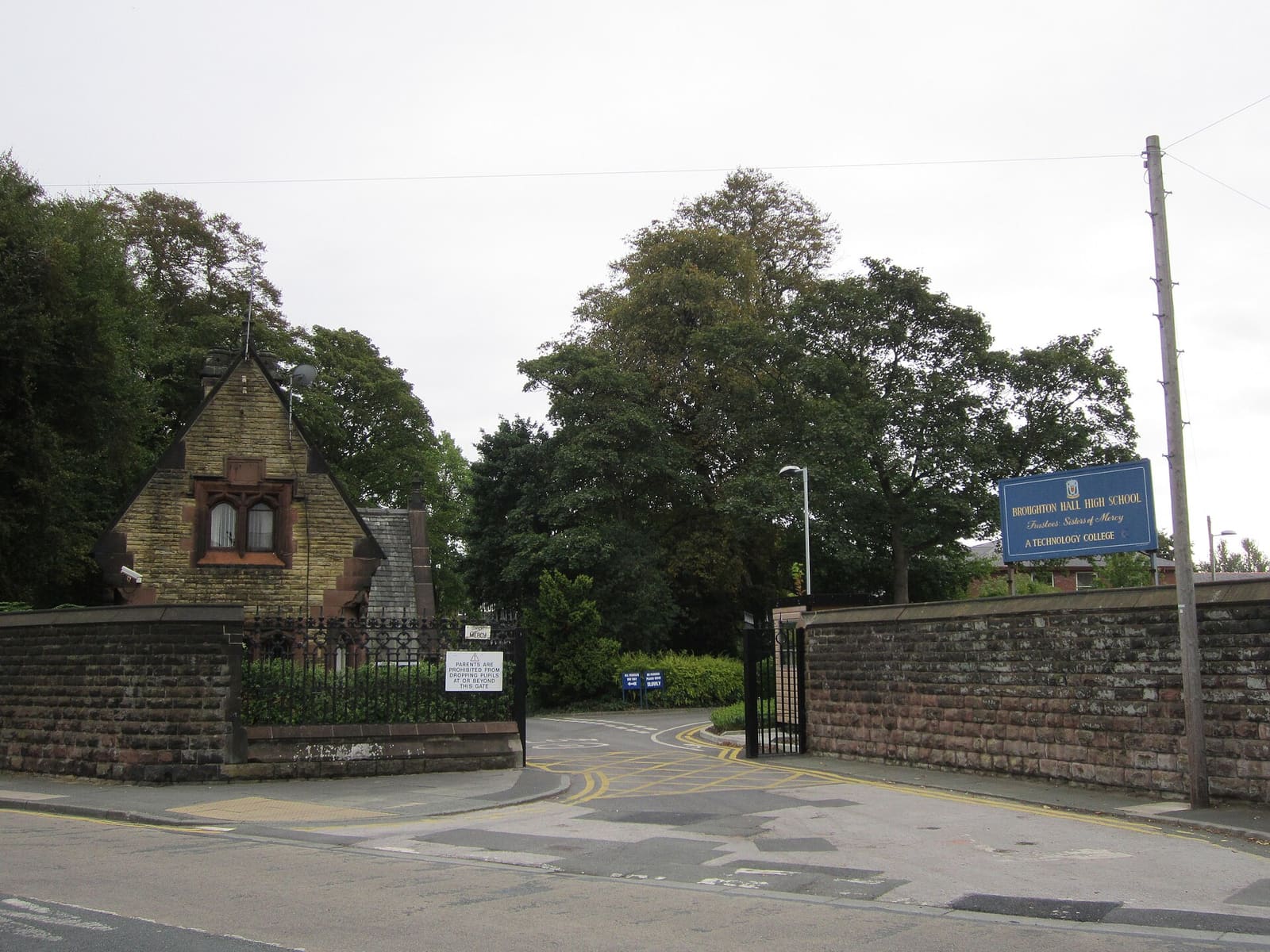 Derby High School — fotoğraf 1