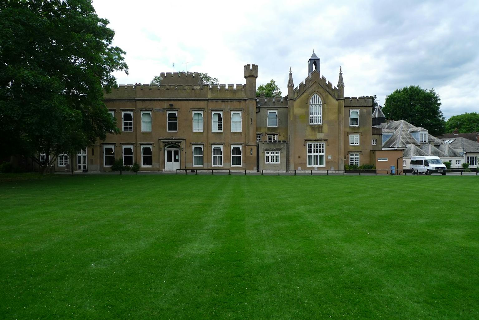 Ewell Castle School — fotoğraf 1