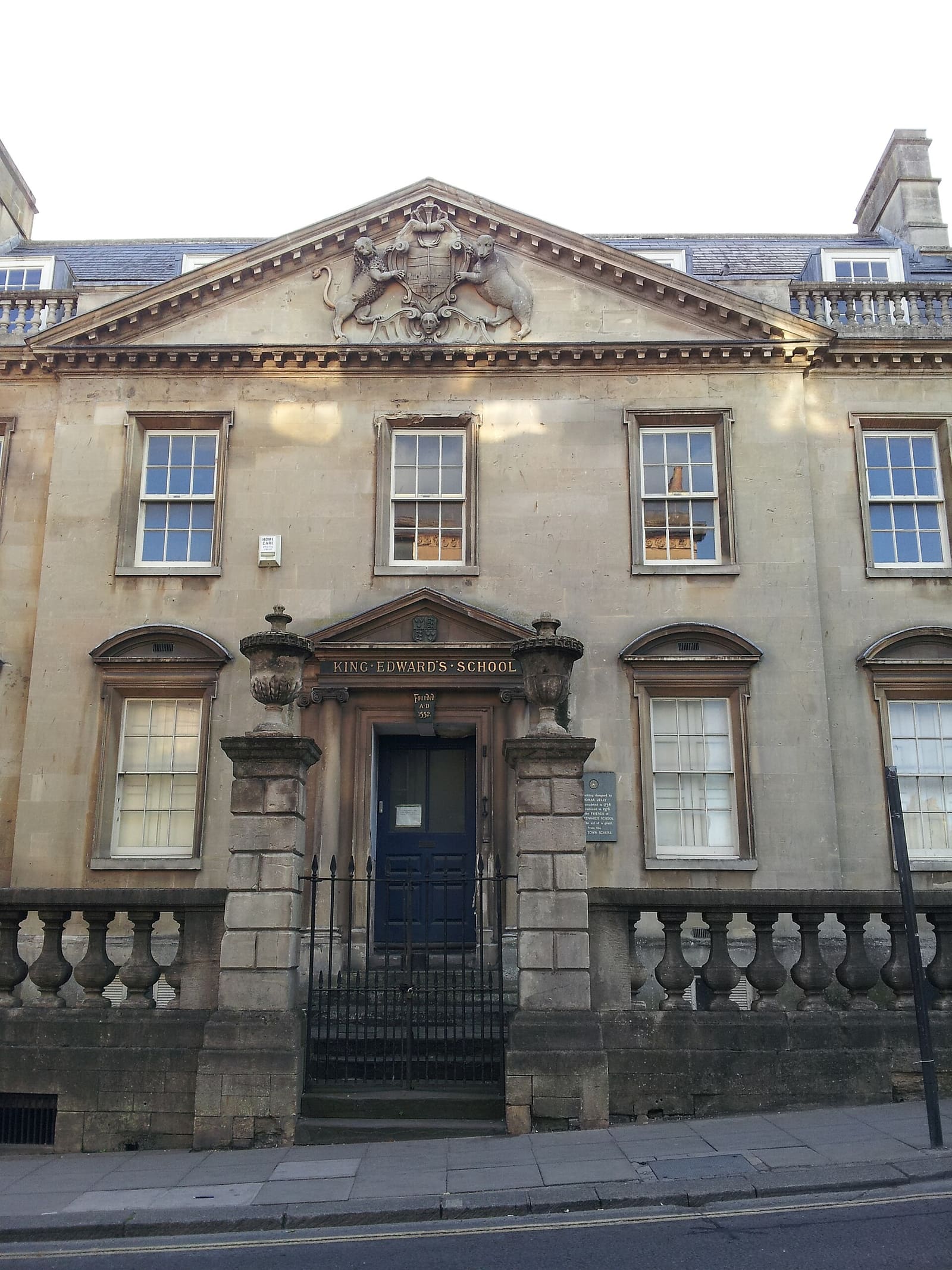 King Edward's School Bath — fotoğraf 1