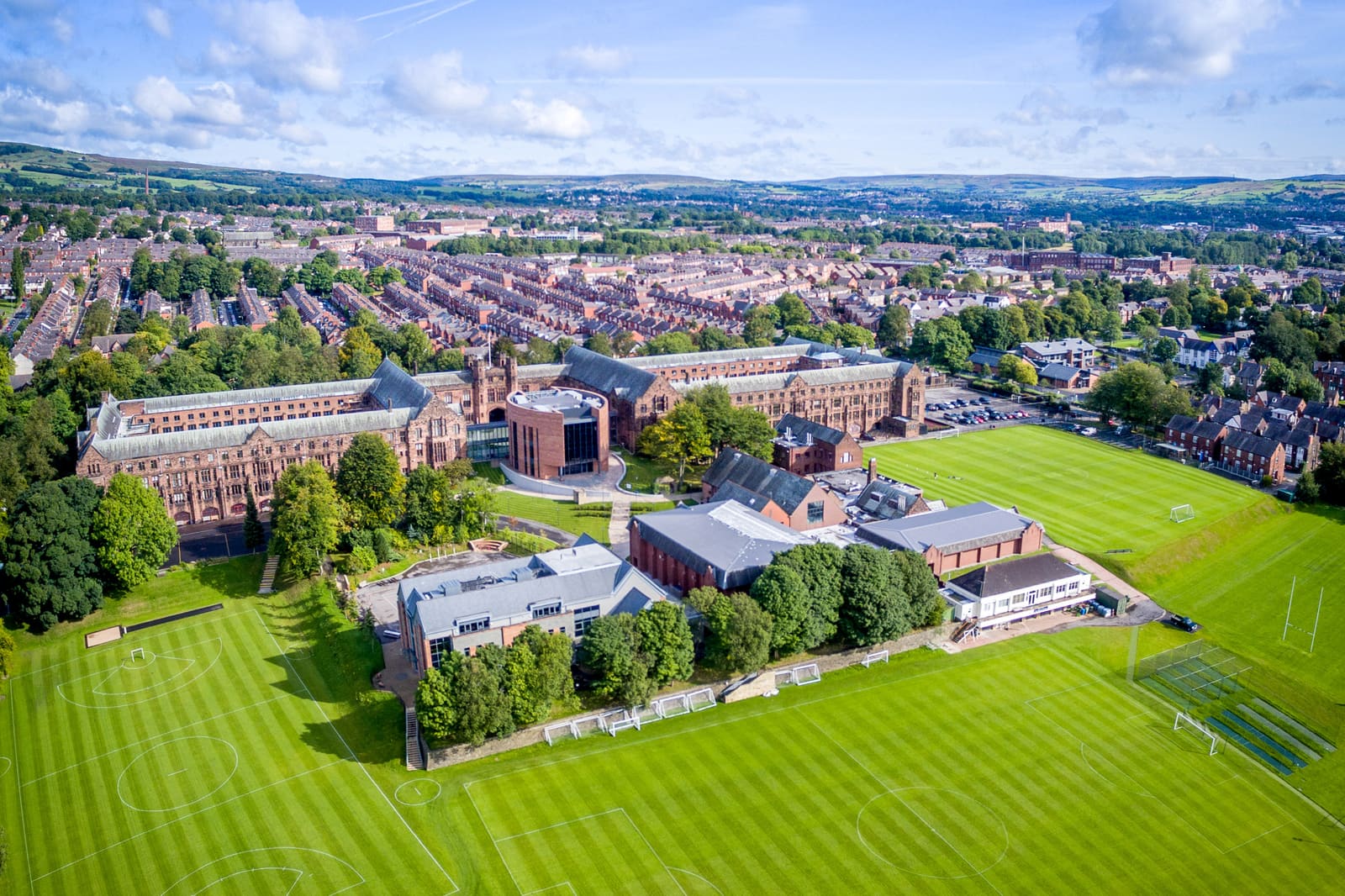 Lord's School — photo 1