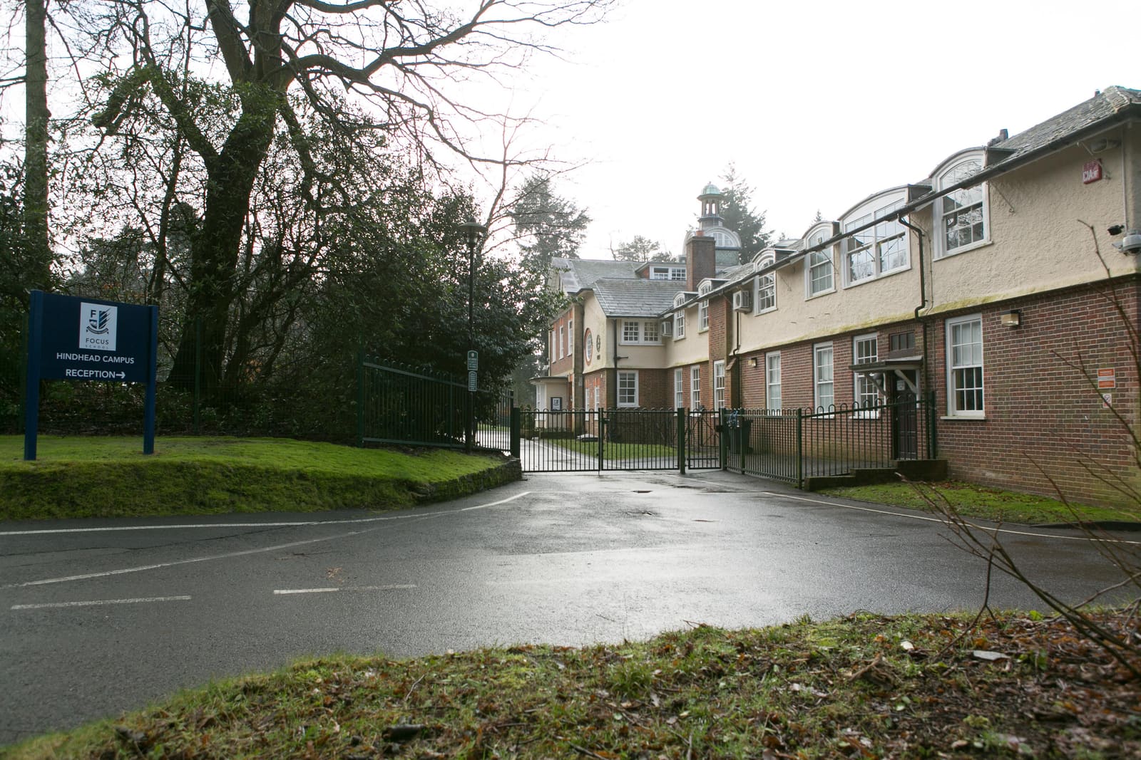OneSchool Global UK - Hindhead Campus — fotoğraf 1