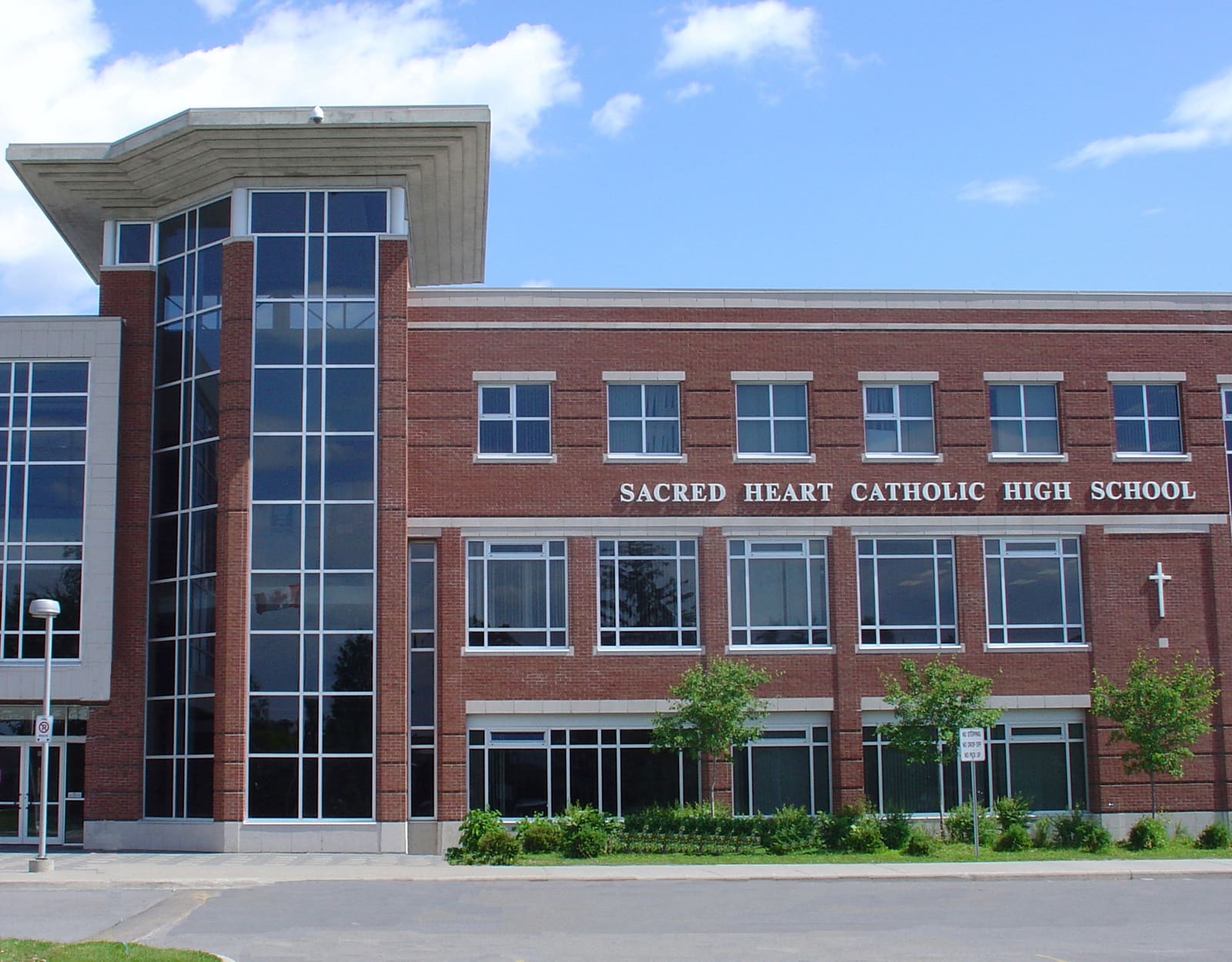 Sacred Heart School — fotoğraf 1