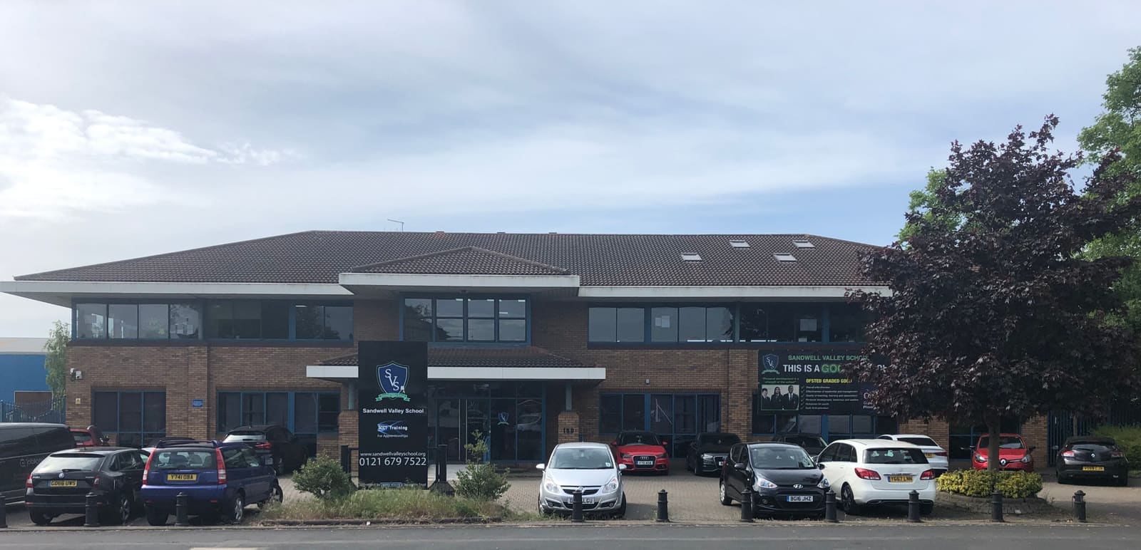 Sandwell Valley School — fotoğraf 1