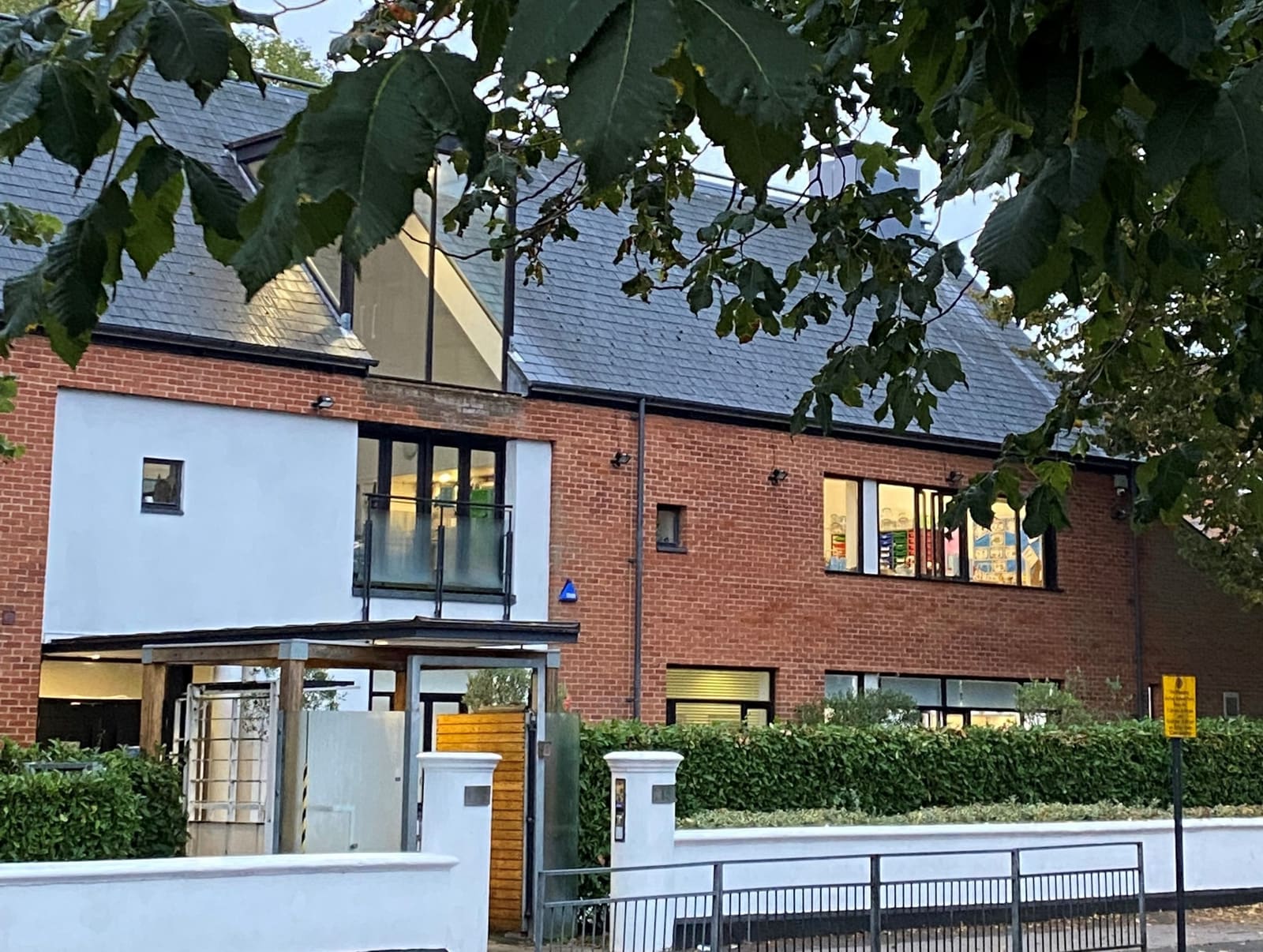 Sarum Hall School — fotoğraf 1