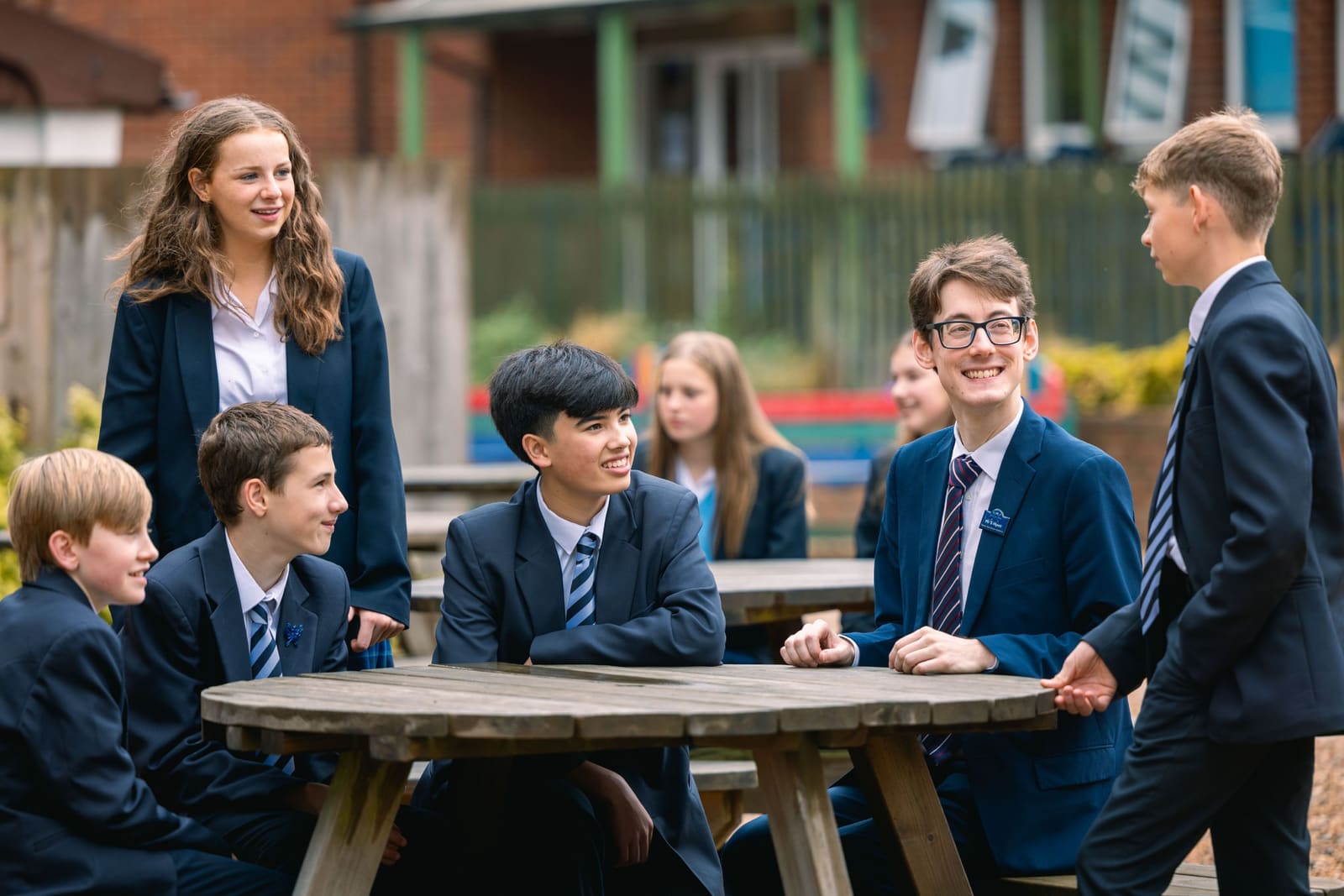 St Edmund's, Hindhead — fotoğraf 1