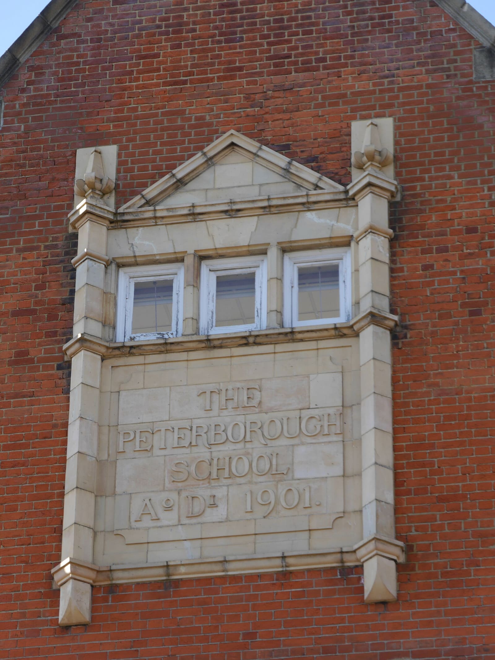 The Peterborough School — fotoğraf 1