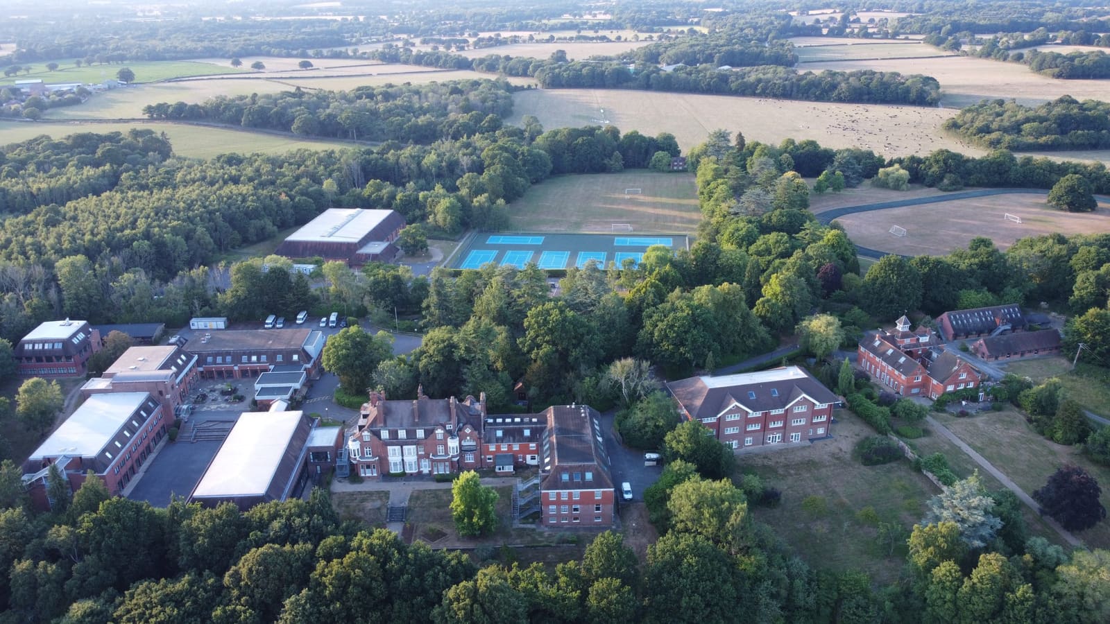 The Rikkyo School in England — fotoğraf 1