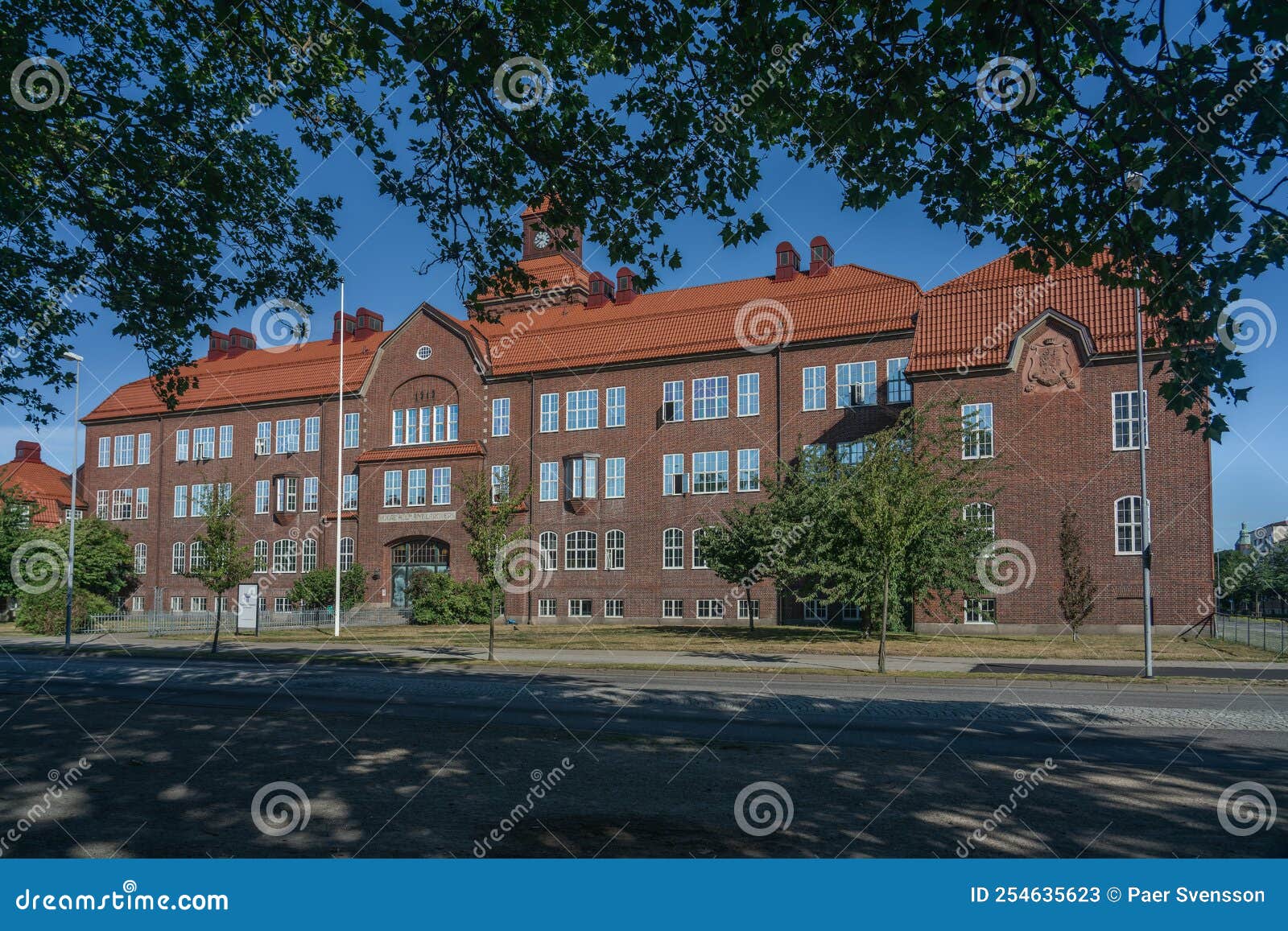 The Swedish School — fotoğraf 1