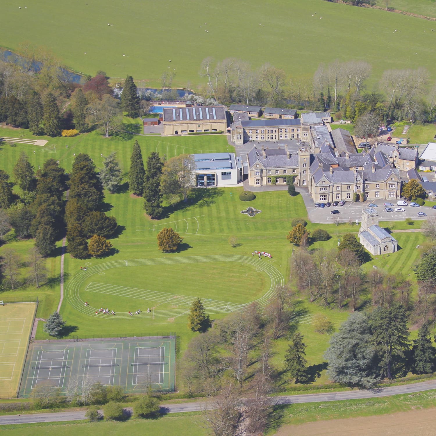 Thornton College — fotoğraf 1