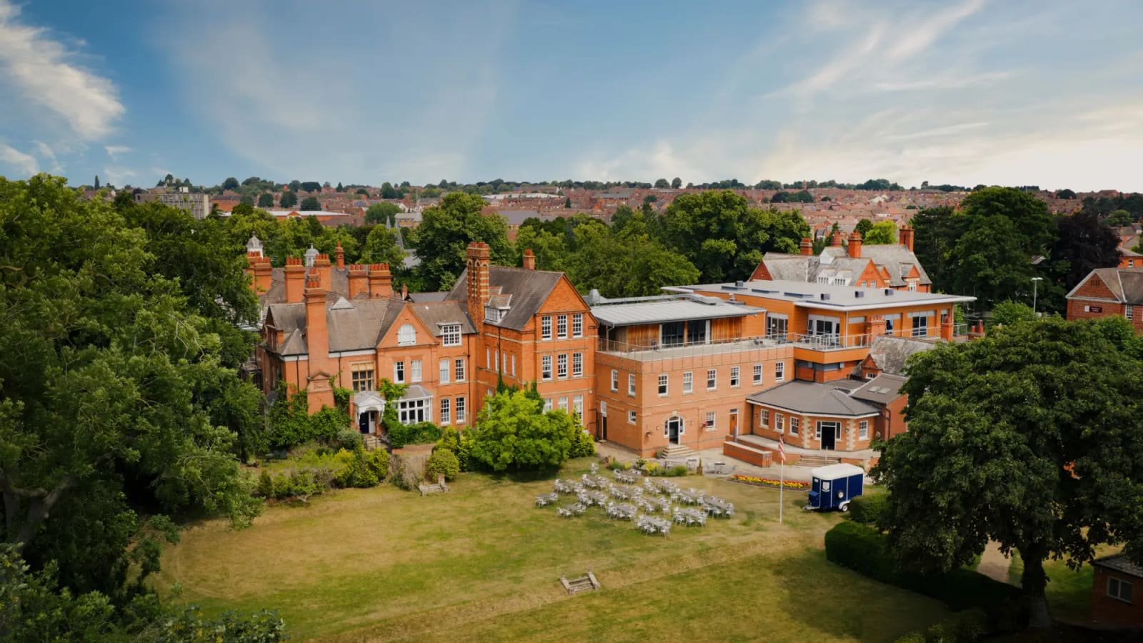 Wellingborough School — fotoğraf 1